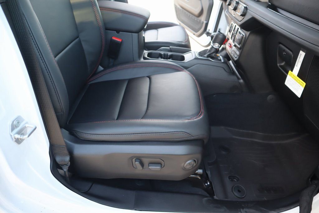 New 2026 Jeep Gladiator Rubicon image 14