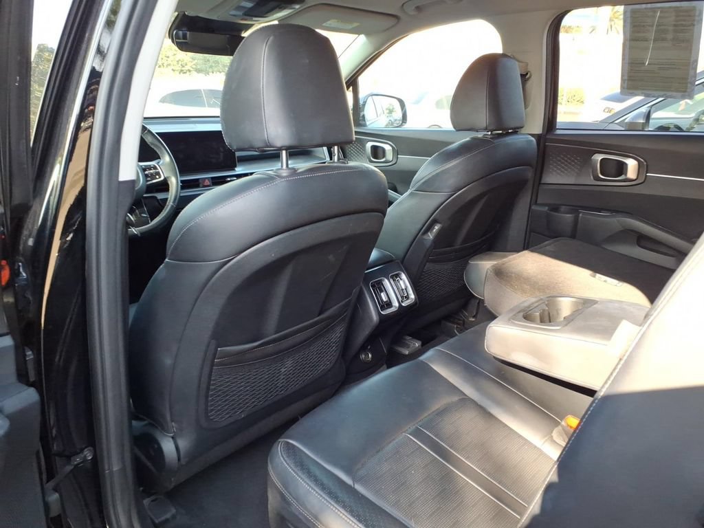 Used 2024 Kia Sorento S FWD image 34