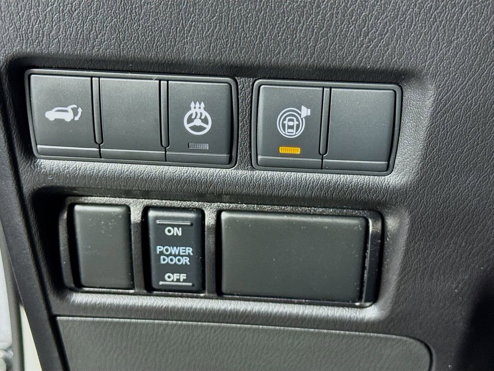 Used 2021 Nissan Armada Platinum image 15