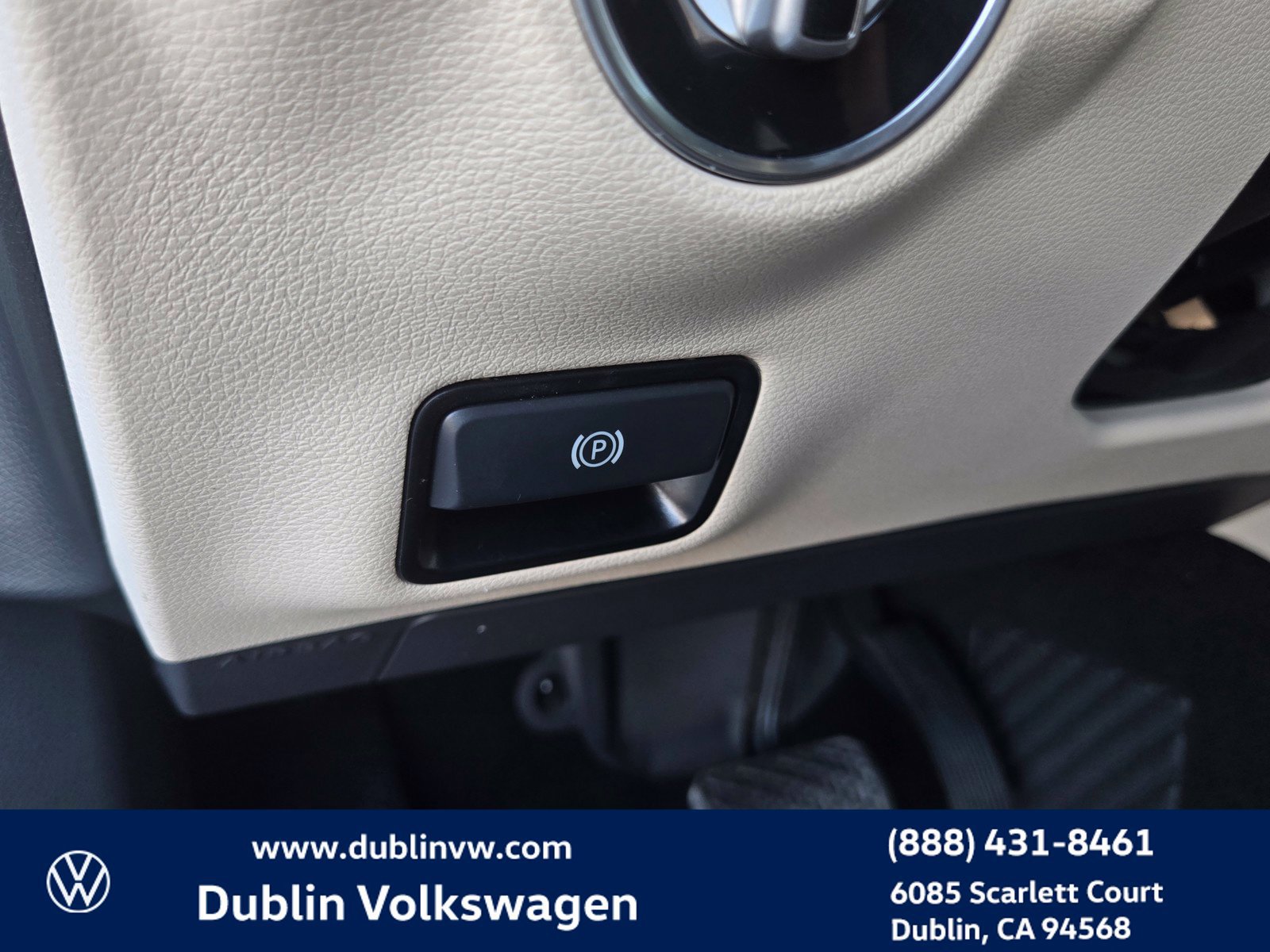 Used 2018 Mercedes-Benz CLA 250 image 17