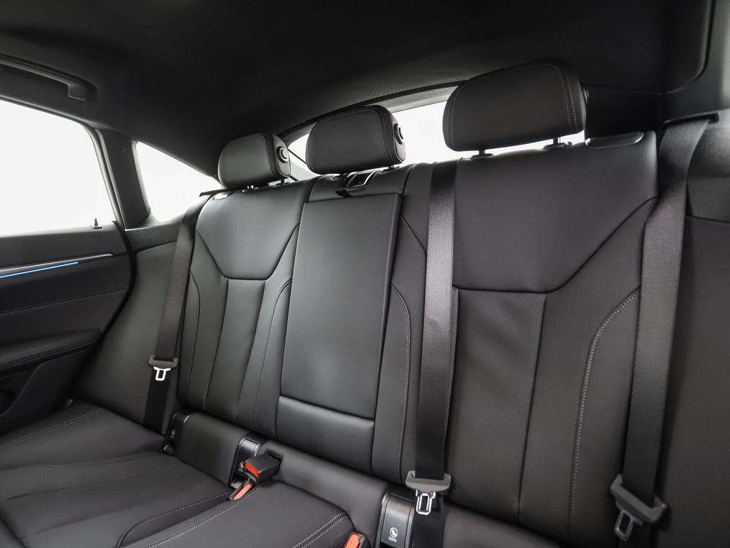 New 2026 BMW i4 xDrive40i w/ Parking Assistance Package image 23