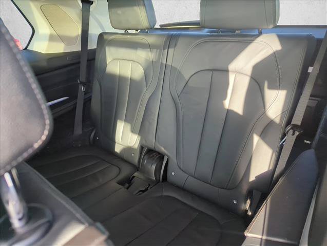 Used 2020 BMW X7 xDrive40i w/ Cold Weather Package AWD/4WD image 22