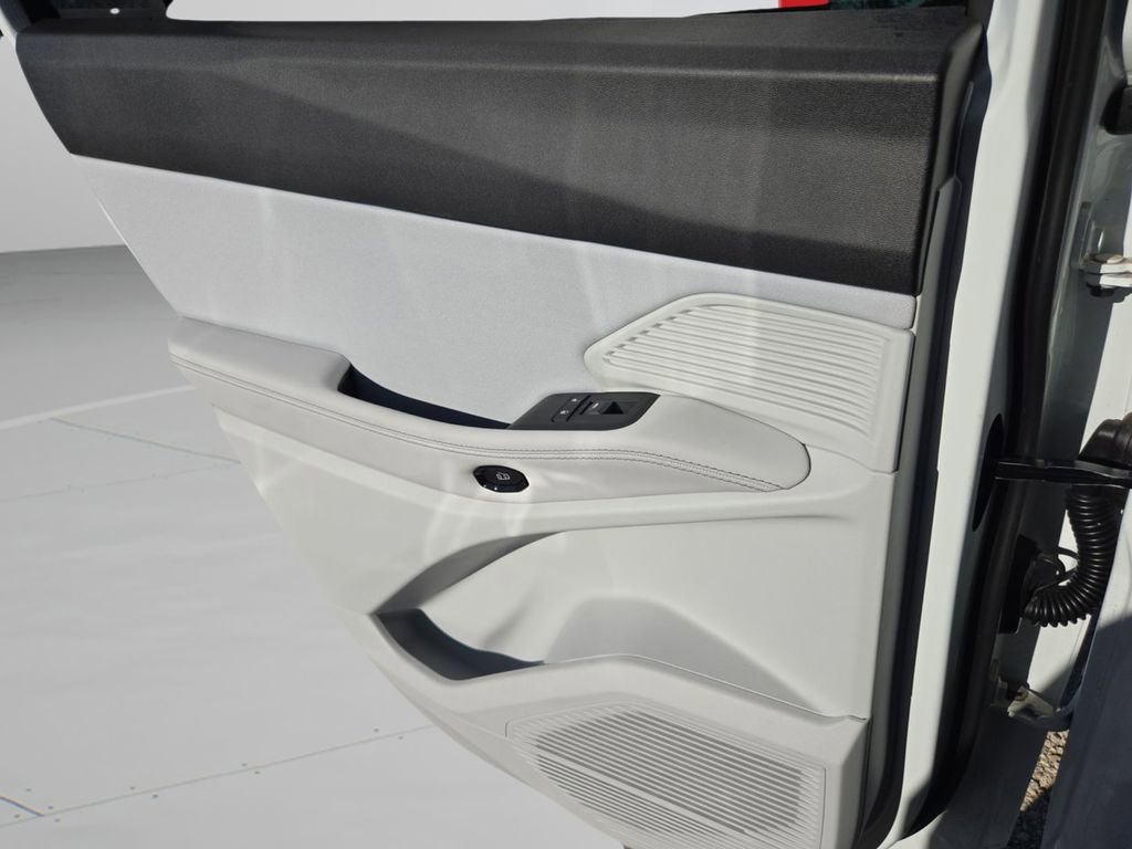 New 2026 Jeep Cherokee Laredo AWD/4WD image 17