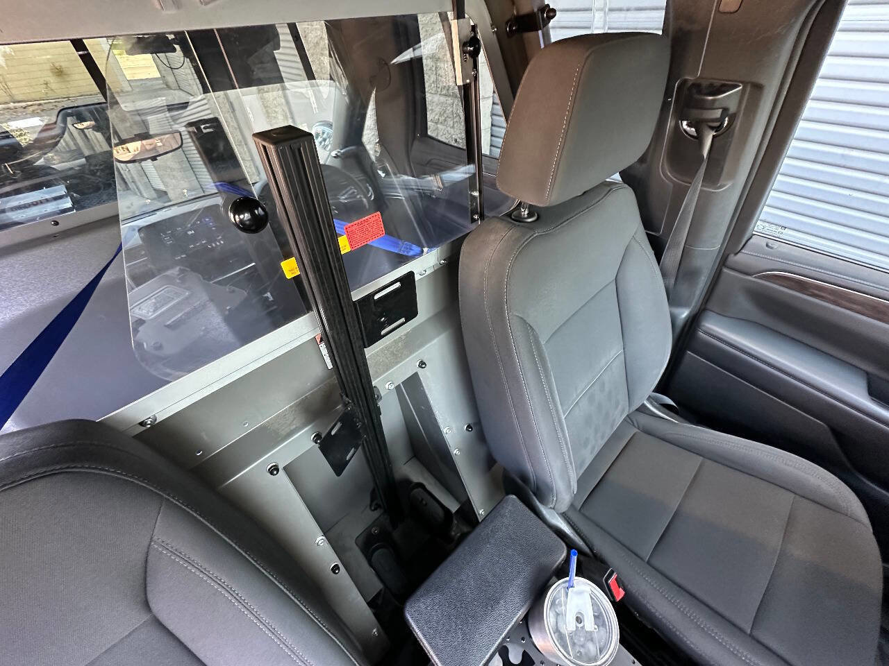 Used 2022 Chevrolet Tahoe 2WD image 35
