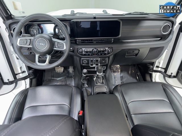 Used 2024 Jeep Wrangler Unlimited Sahara w/ Technology Group image 18