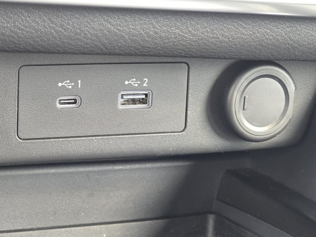 Used 2022 Nissan Rogue SV AWD/4WD image 27