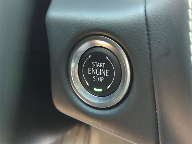 Used 2024 GMC Yukon SLT image 16