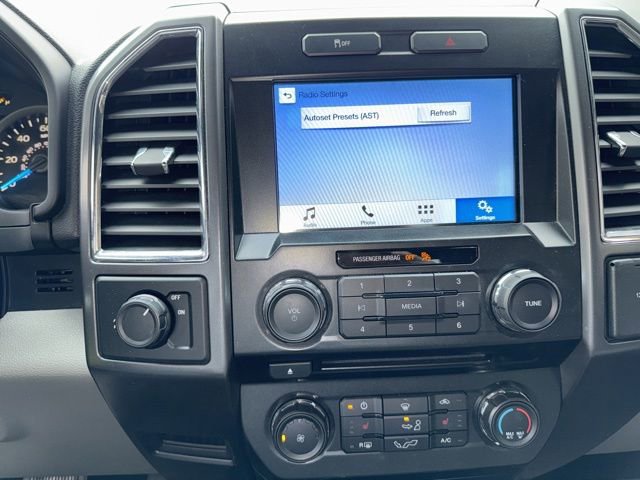Used 2016 Ford F150 XLT w/ Equipment Group 302A Luxury RWD image 21