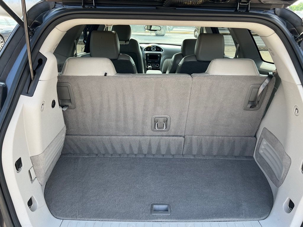 Used 2015 Buick Enclave Leather FWD image 16