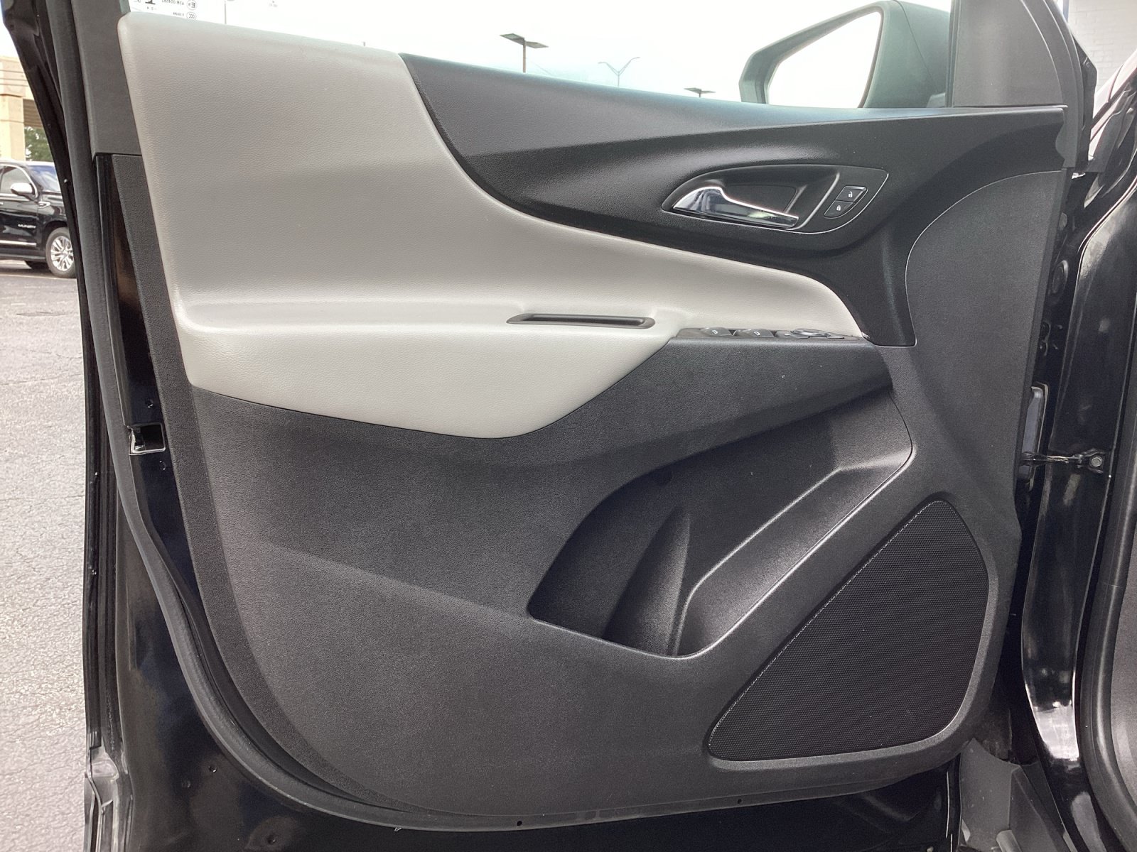 Used 2024 Chevrolet Equinox LS w/ LS Convenience Package AWD/4WD image 29