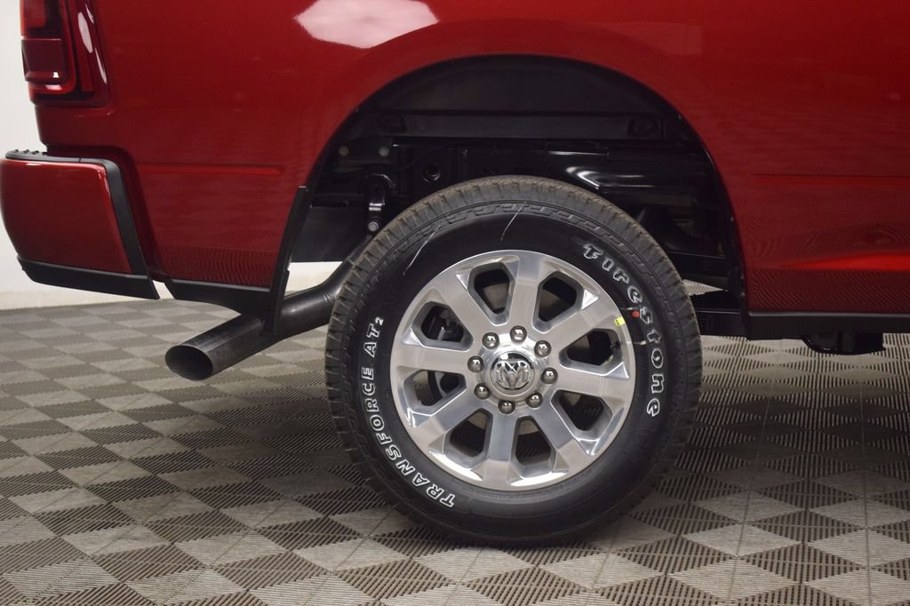 New 2026 RAM 2500 Laramie AWD/4WD image 8