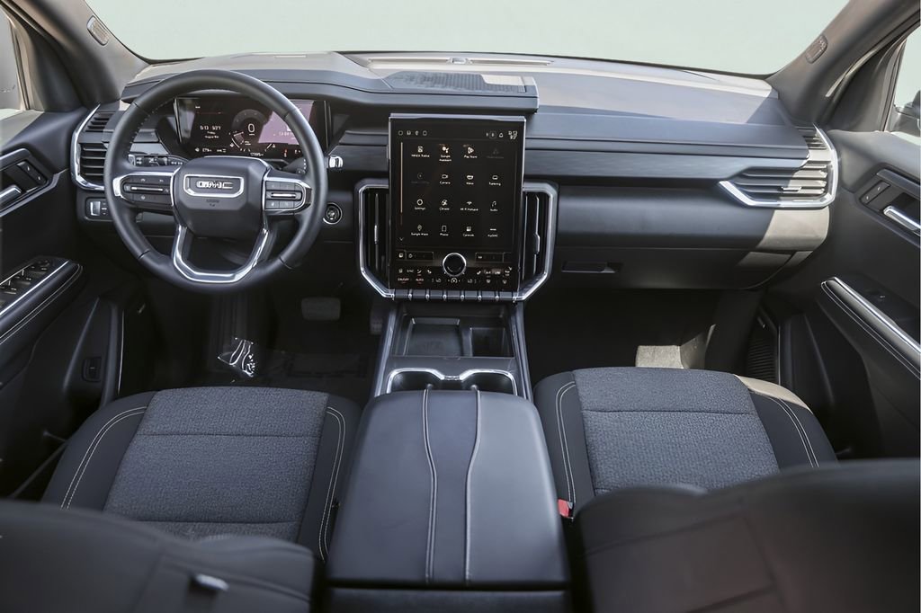 Used 2025 GMC Acadia Elevation AWD/4WD image 25