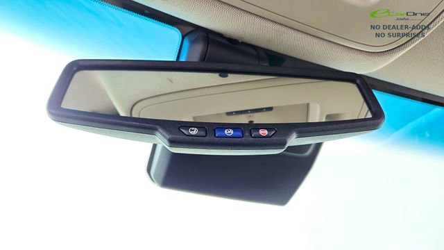 Used 2015 Cadillac Escalade Luxury RWD image 56