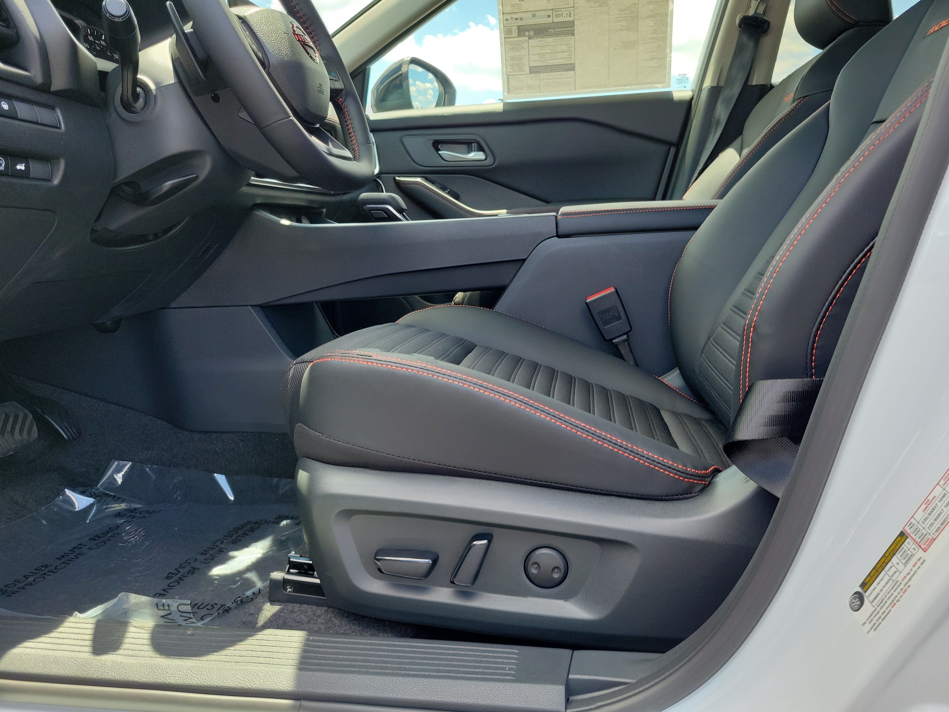 New 2026 Nissan Rogue SV AWD/4WD image 16