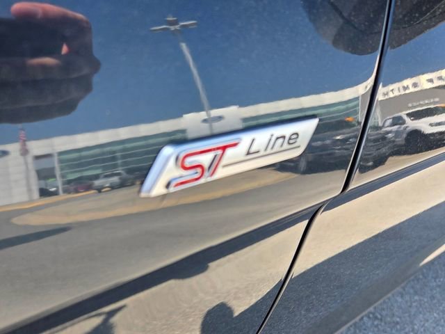 Used 2023 Ford Edge ST-Line image 18