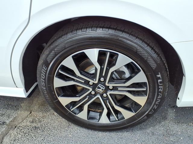 Certified 2026 Honda Odyssey Elite image 13