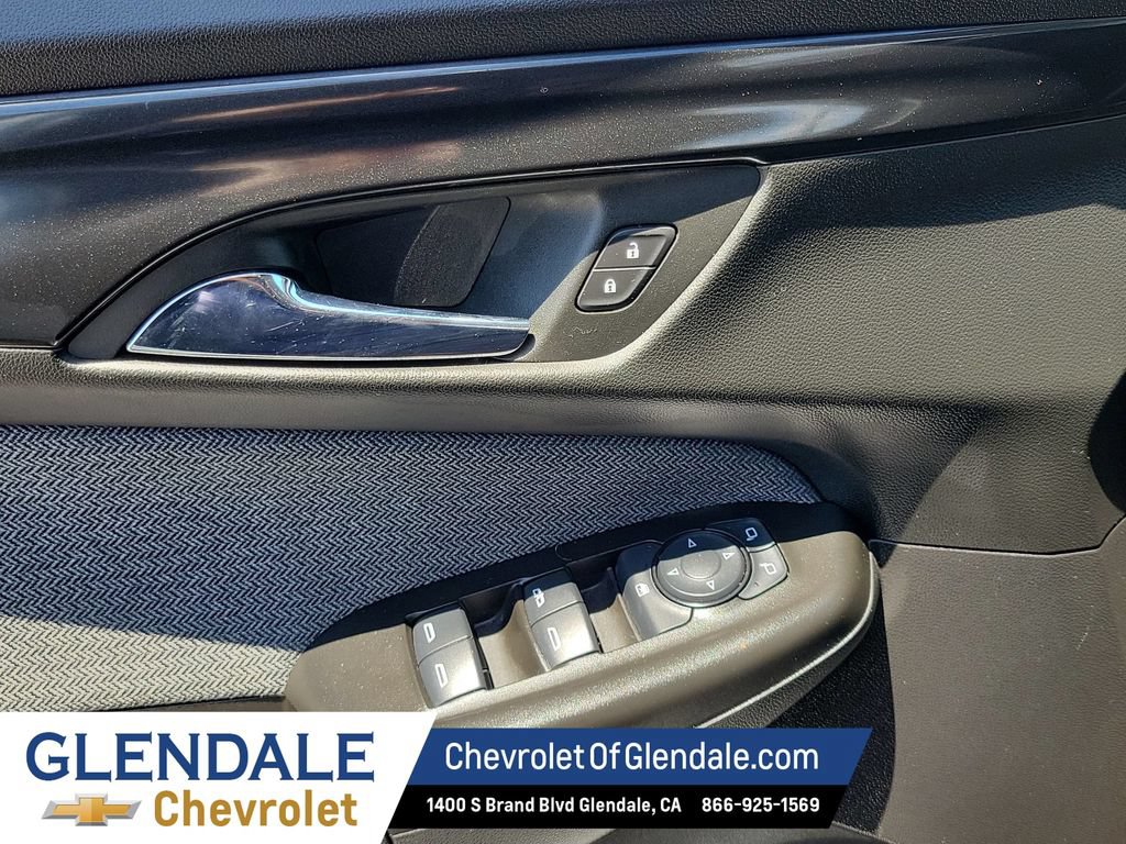 Used 2025 Chevrolet TrailBlazer LT FWD image 35
