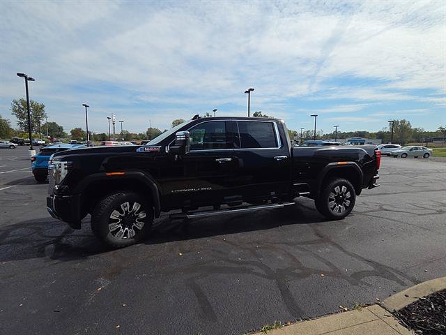 New 2026 GMC Sierra 2500 Denali w/ Technology Package AWD/4WD image 11