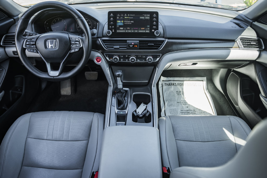 Used 2019 Honda Accord EX-L image 16