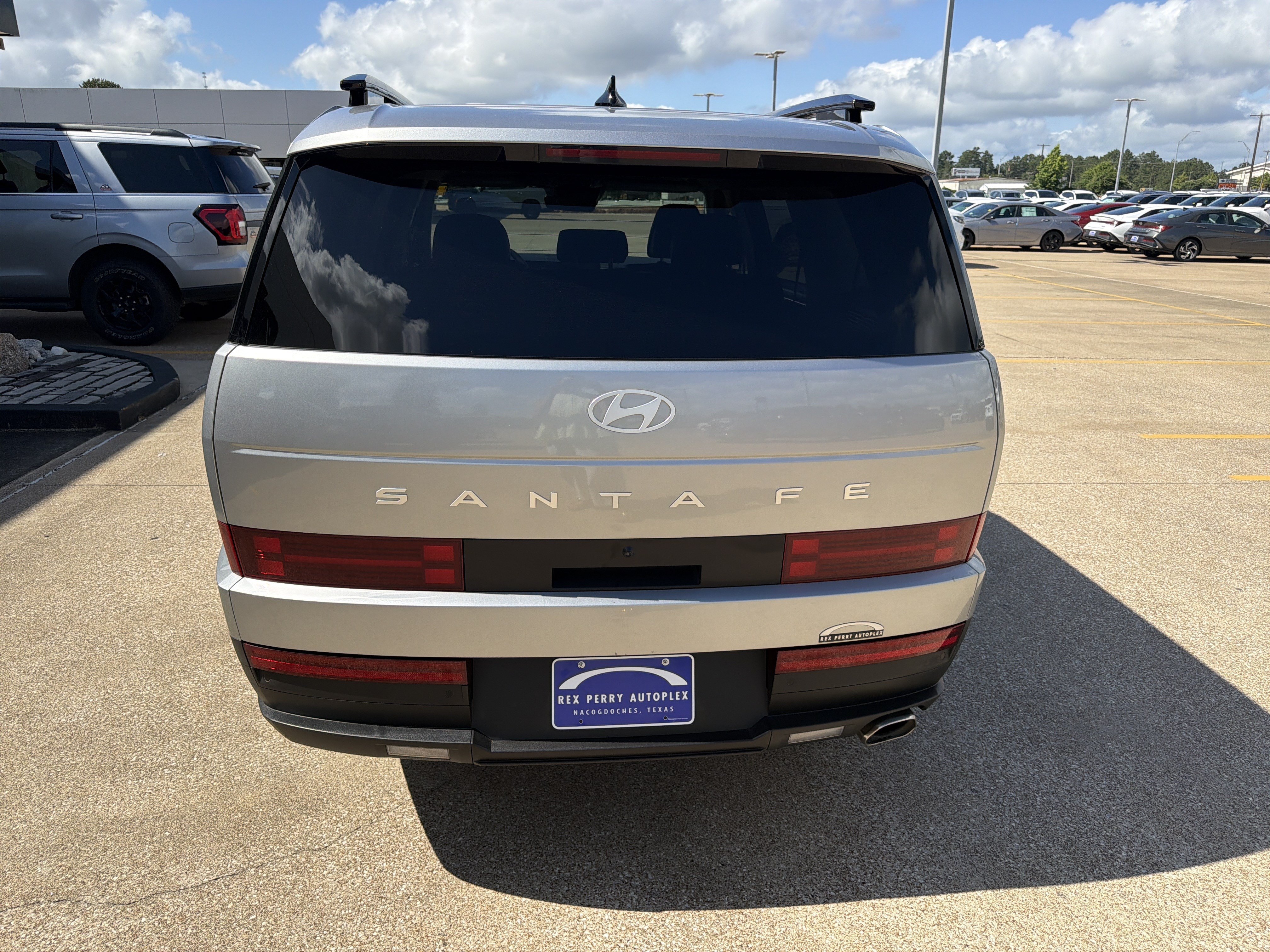 Used 2025 Hyundai Santa Fe SEL FWD image 33