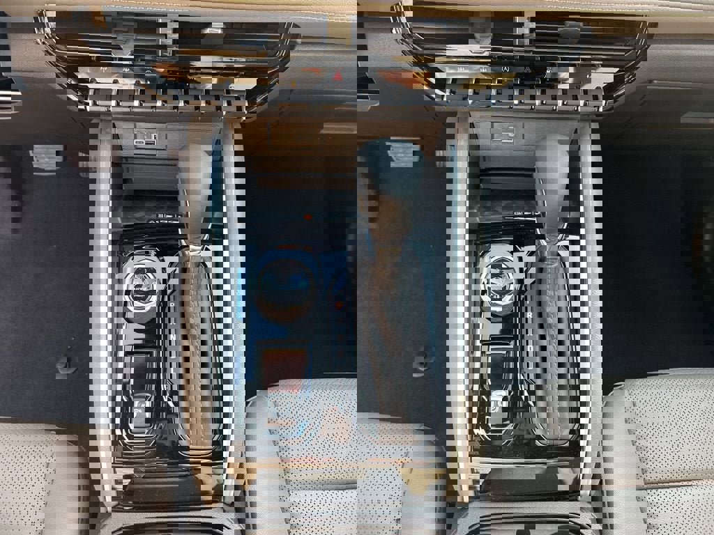 New 2026 Chevrolet Colorado ZR2 w/ Technology Package image 14