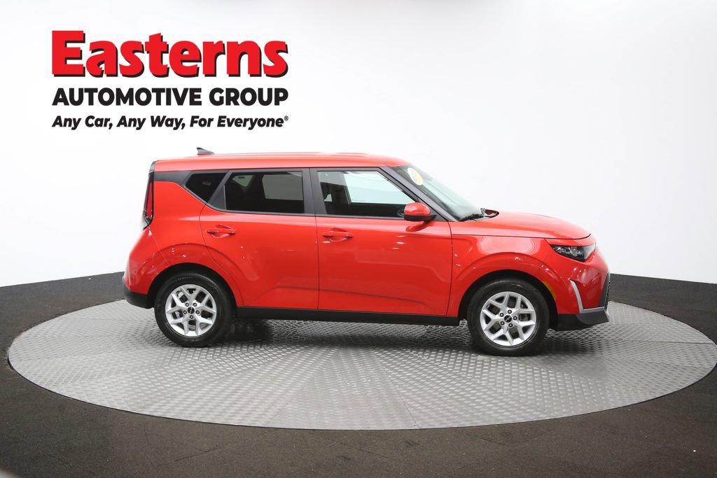 Used 2024 Kia Soul LX w/ Option Group 015 image 45