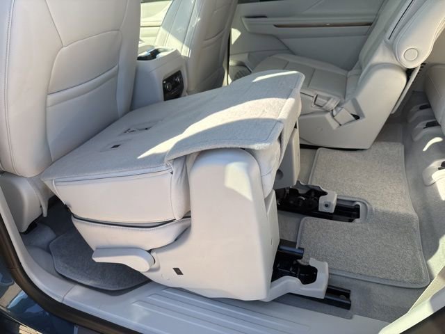 New 2026 Buick Enclave Avenir w/ Super Cruise Package AWD/4WD image 42