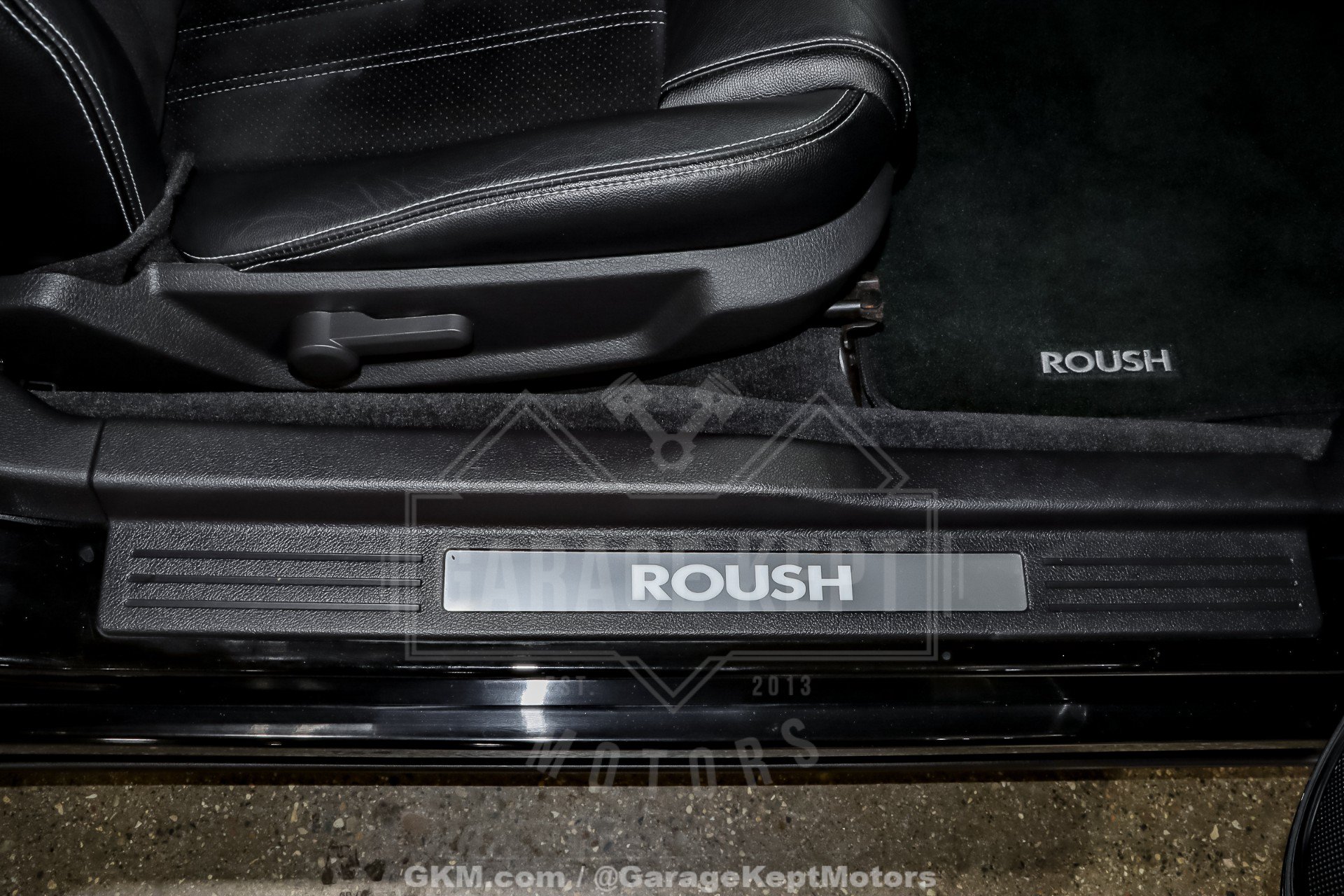Used 2013 Ford Mustang GT Premium RWD image 74