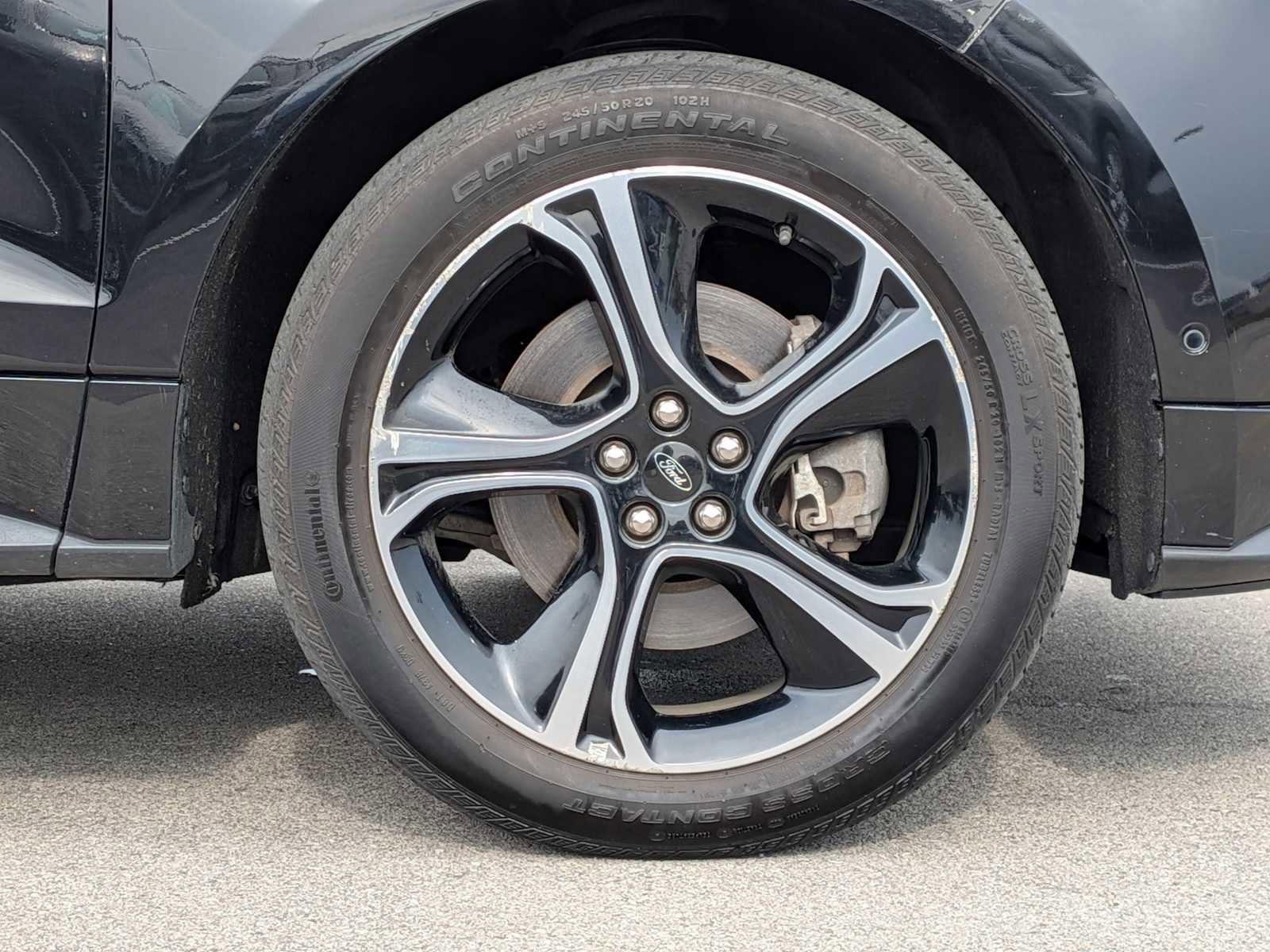 Used 2019 Ford Edge ST w/ Equipment Group 401A AWD/4WD image 13