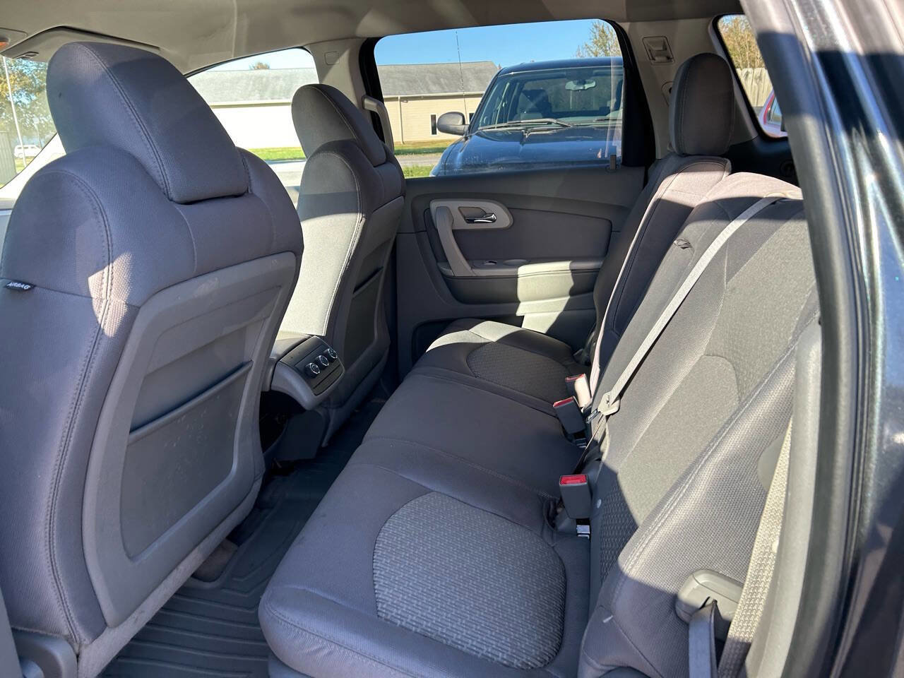 Used 2012 Chevrolet Traverse LS image 10