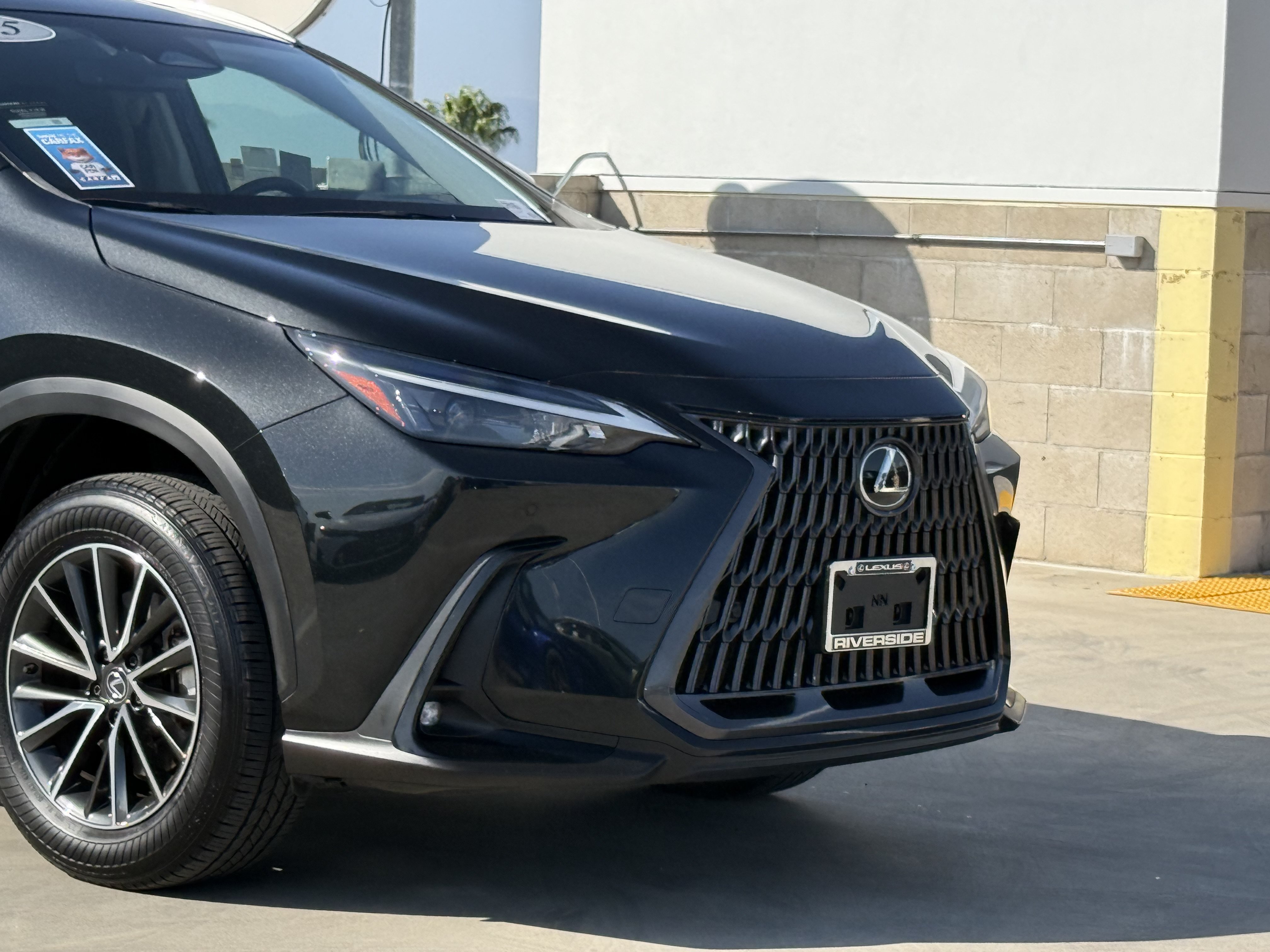 Certified 2025 Lexus NX 250 FWD w/ Premium Package image 3