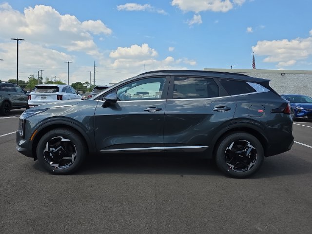 New 2026 Kia Sportage EX w/ EX Panoramic Sunroof Package AWD/4WD image 2