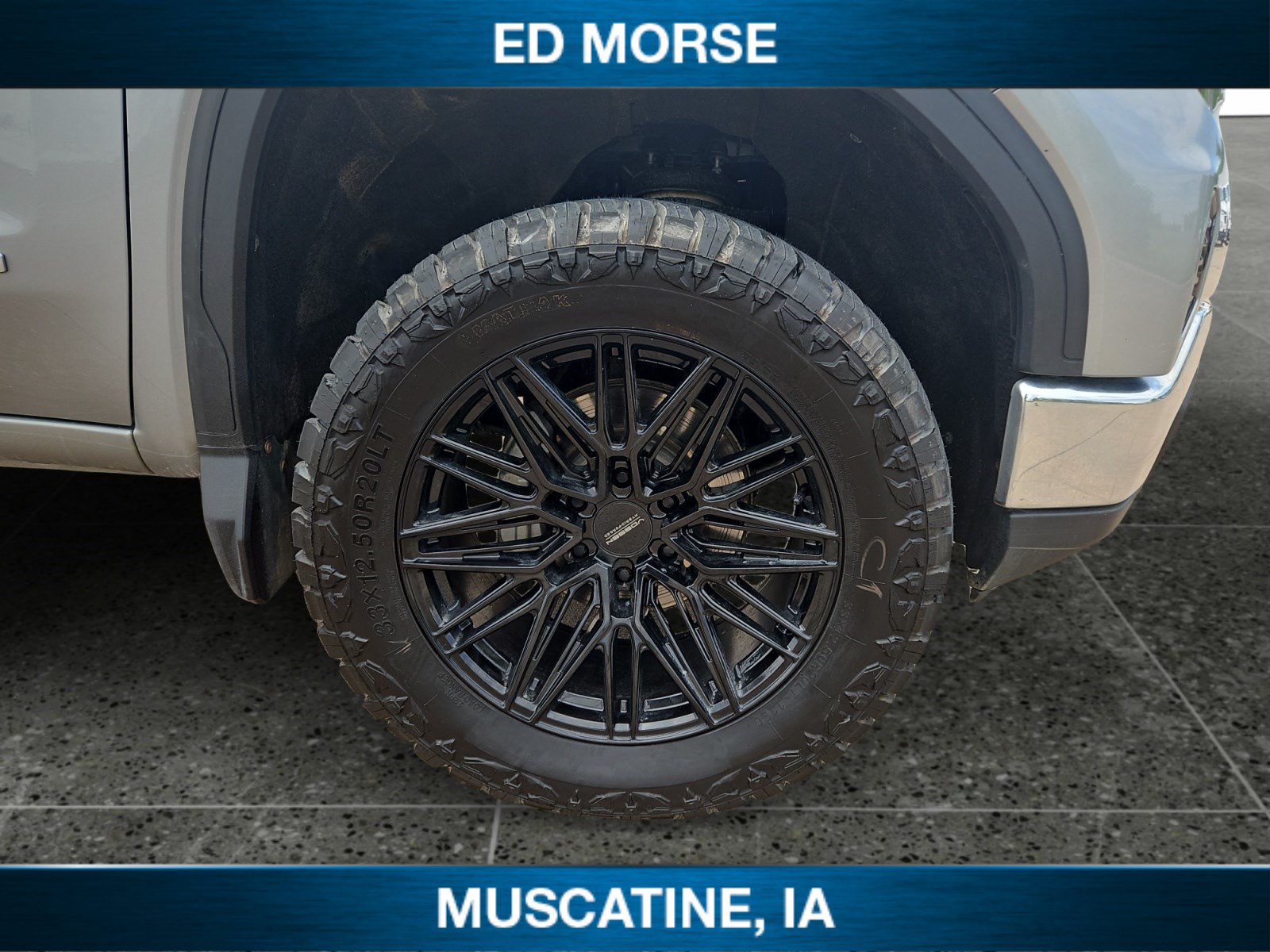 Used 2023 GMC Sierra 1500 SLE w/ Enhanced Capability Package AWD/4WD image 12