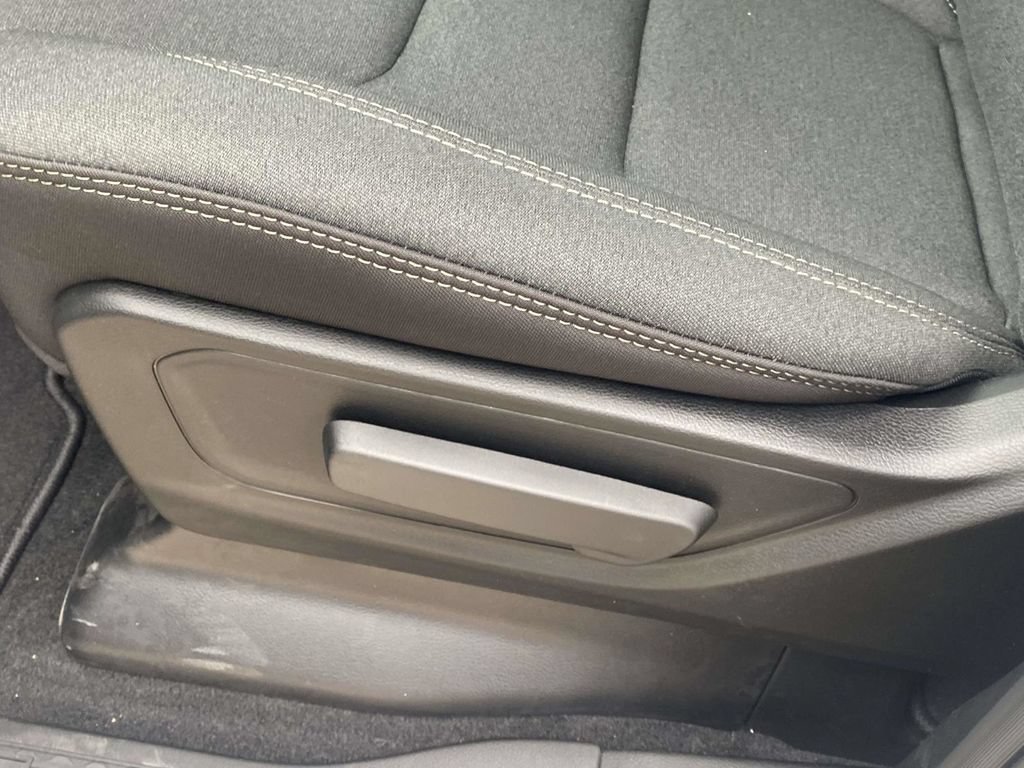 New 2026 RAM 1500 Express AWD/4WD image 44