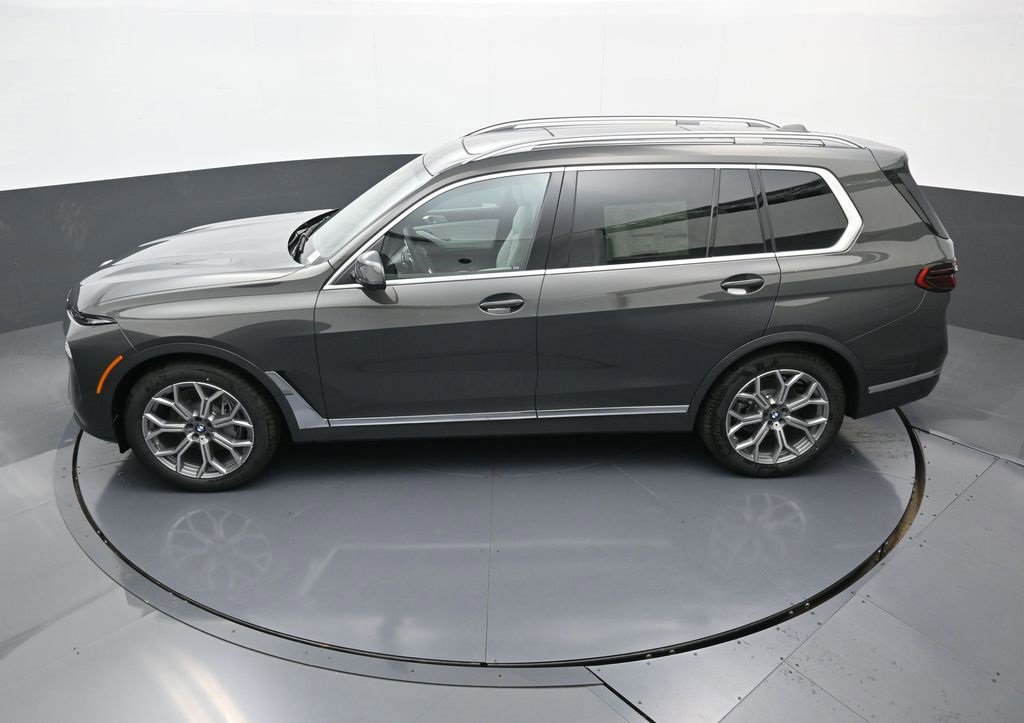 New 2026 BMW X7 xDrive40i image 43