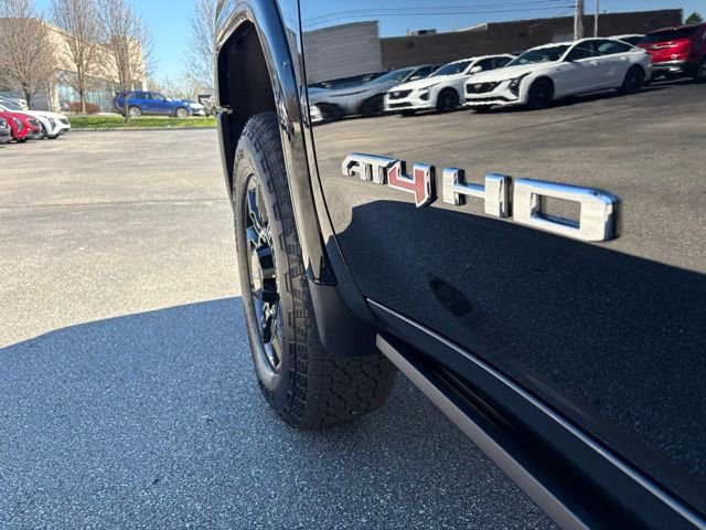 Certified 2025 GMC Sierra 2500 AT4 w/ AT4 Premium Plus Package AWD/4WD image 12