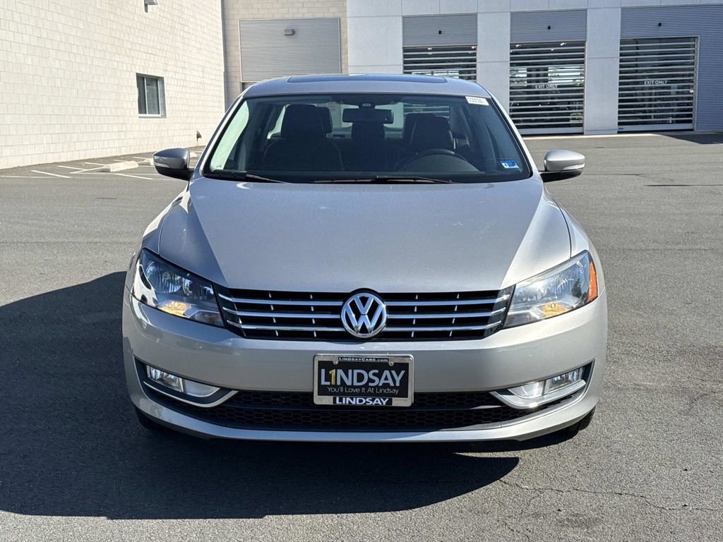 Used 2013 Volkswagen Passat TDI SEL Premium FWD image 7