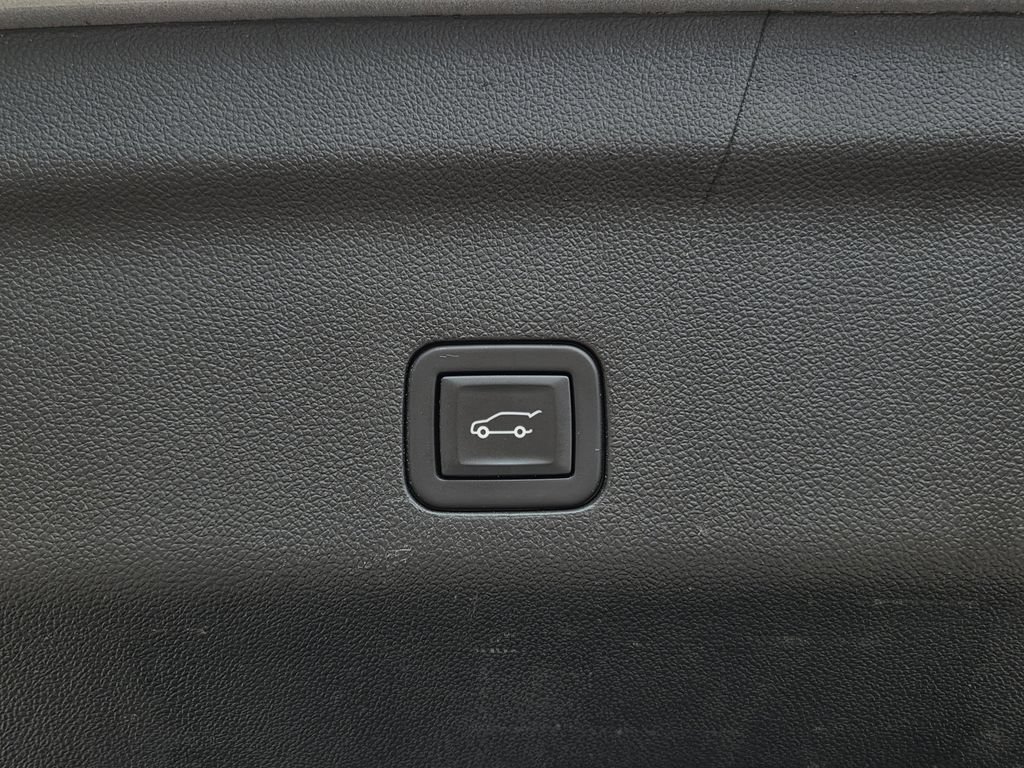 Certified 2023 Chevrolet Tahoe LT RWD image 27