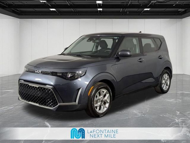 Used 2023 Kia Soul LX w/ Option Group 015