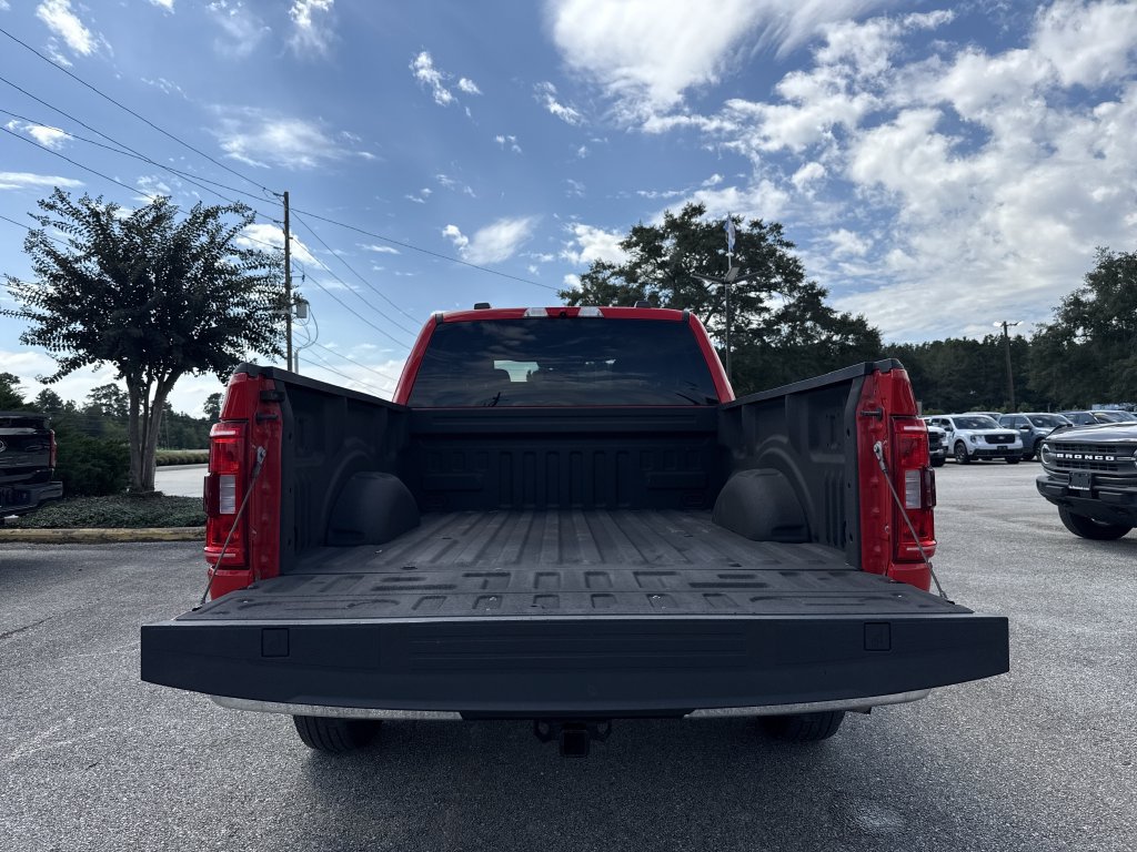 Used 2022 Ford F150 XLT w/ Trailer Tow Package RWD image 26