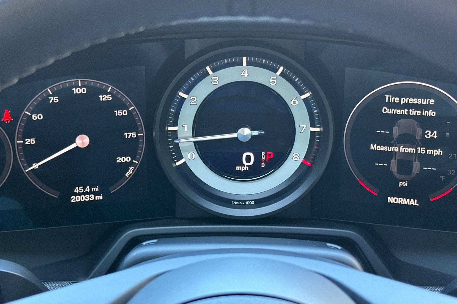 Certified 2022 Porsche 911 Carrera image 31