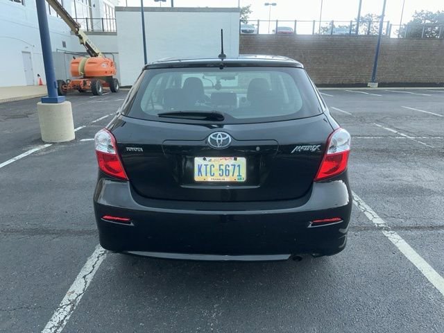 Used 2010 Toyota Matrix FWD image 5