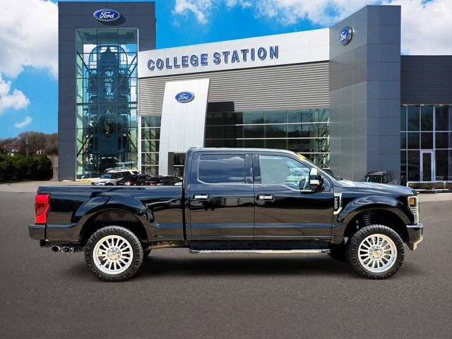 Used 2022 Ford F250 Lariat w/ Lariat Ultimate Package AWD/4WD image 5