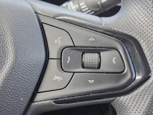 Used 2025 Chevrolet TrailBlazer LT FWD image 15