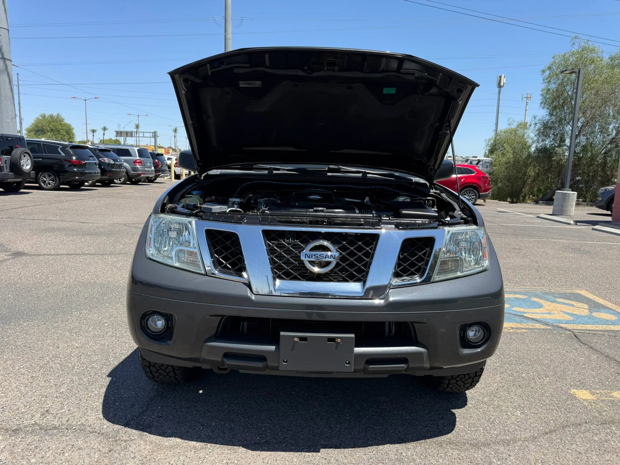 Used 2015 Nissan Frontier SV w/ SV Value Truck Package AWD/4WD image 51