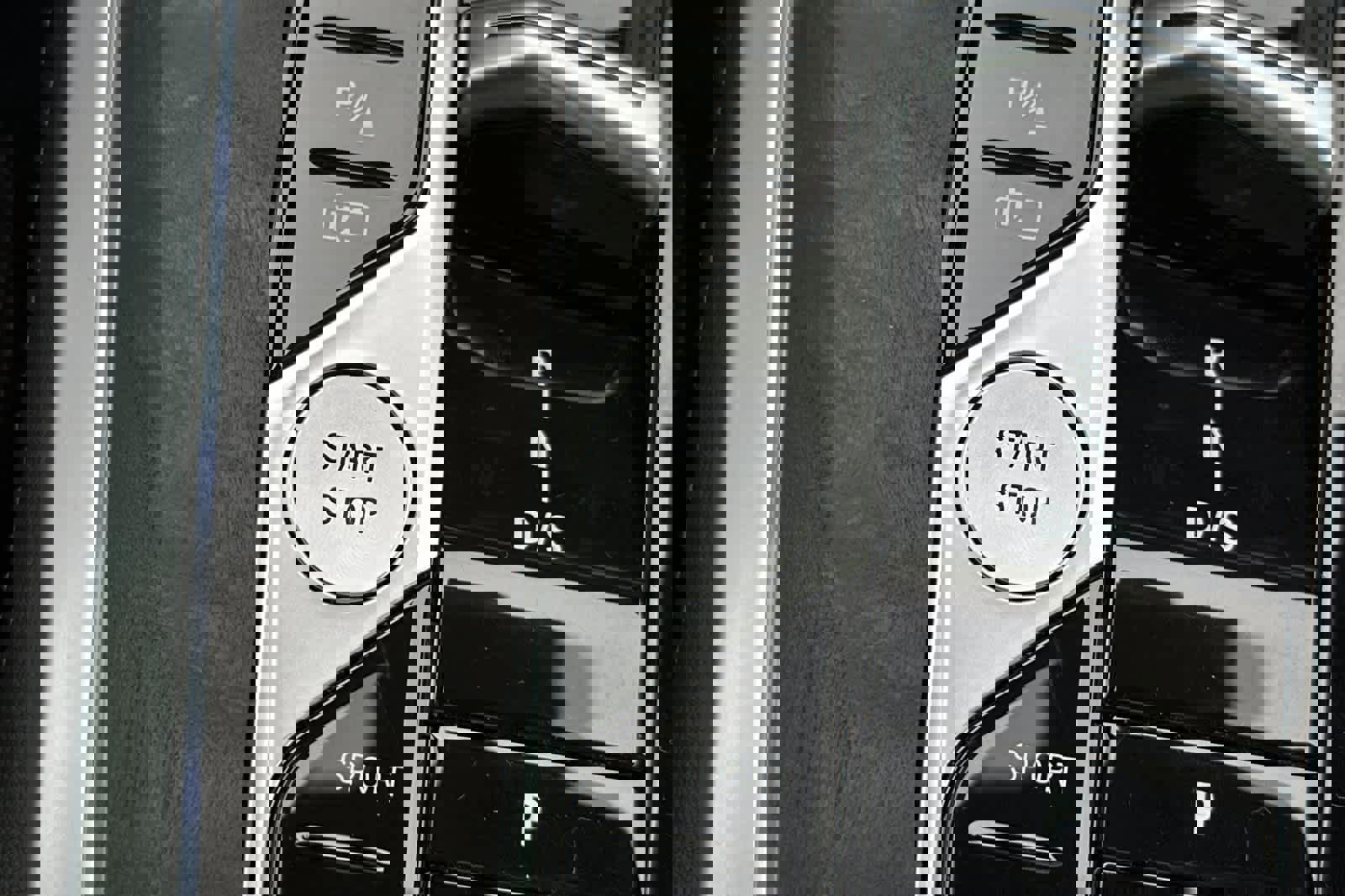 Used 2025 BMW X5 xDrive50e image 26