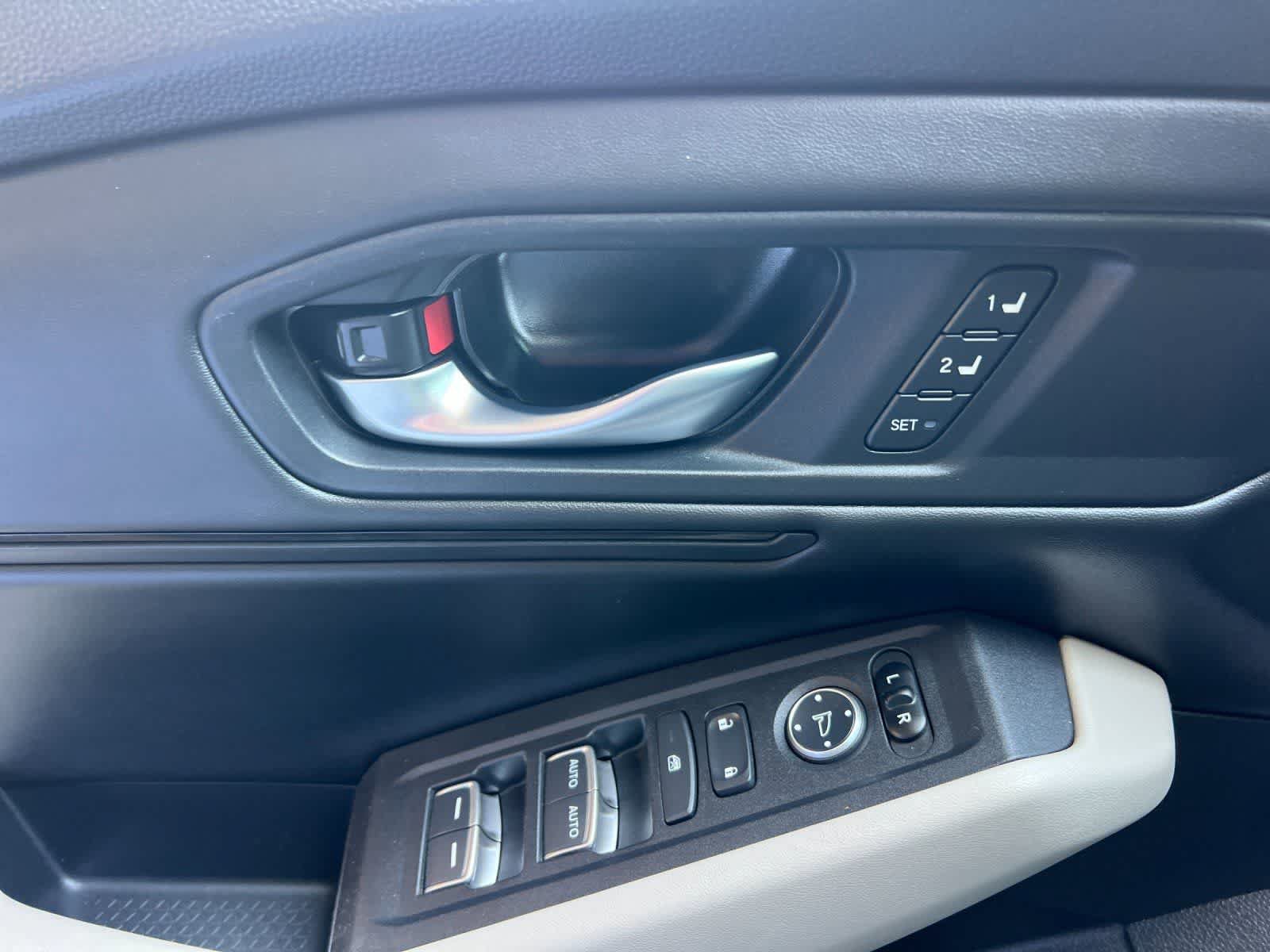 Used 2024 Honda Accord EX-L image 13