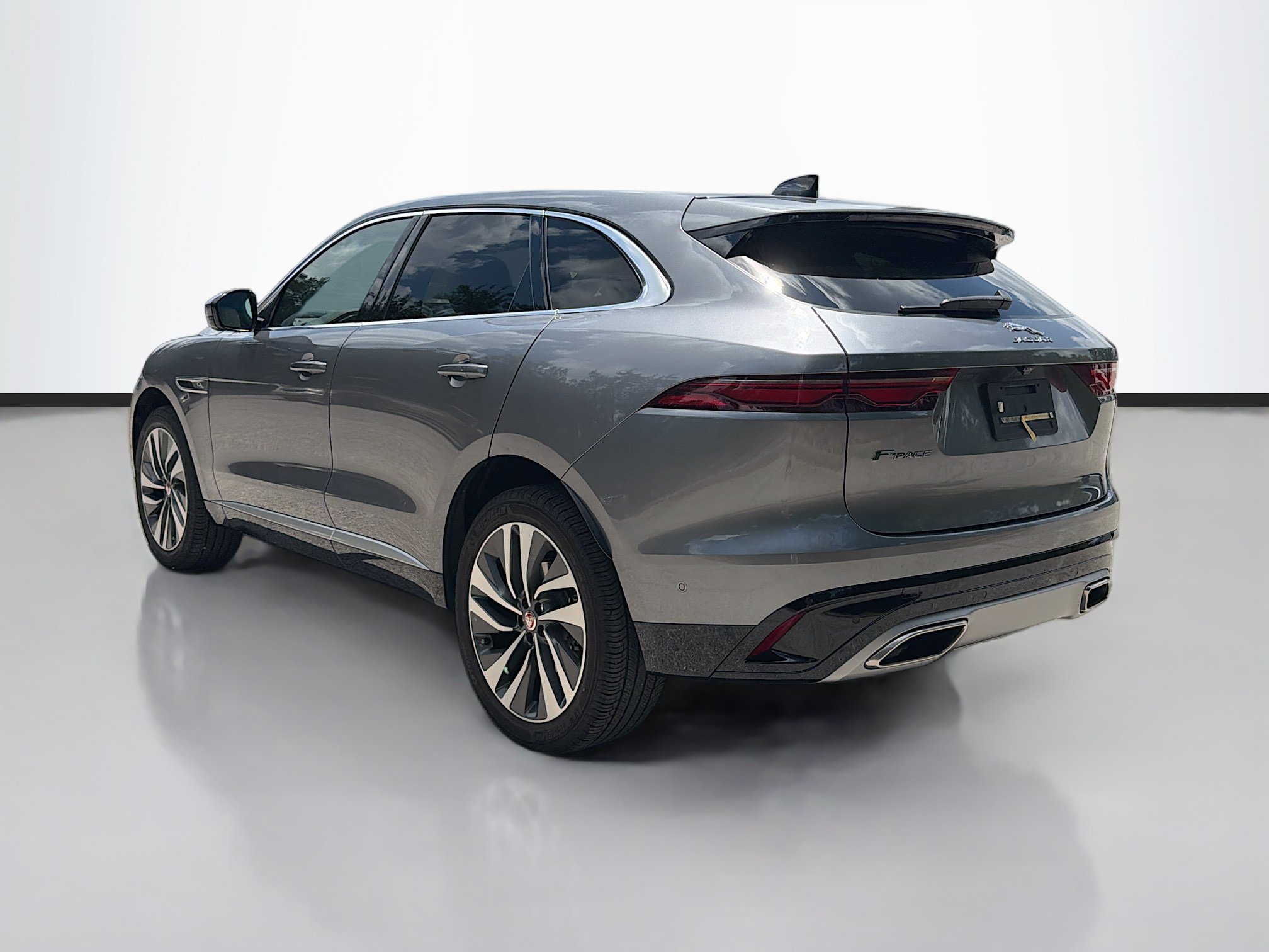 Used 2021 Jaguar F-PACE S AWD/4WD image 3