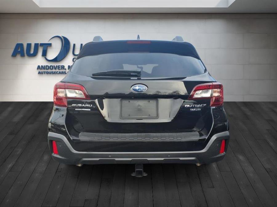 Used 2018 Subaru Outback 3.6R Limited image 10