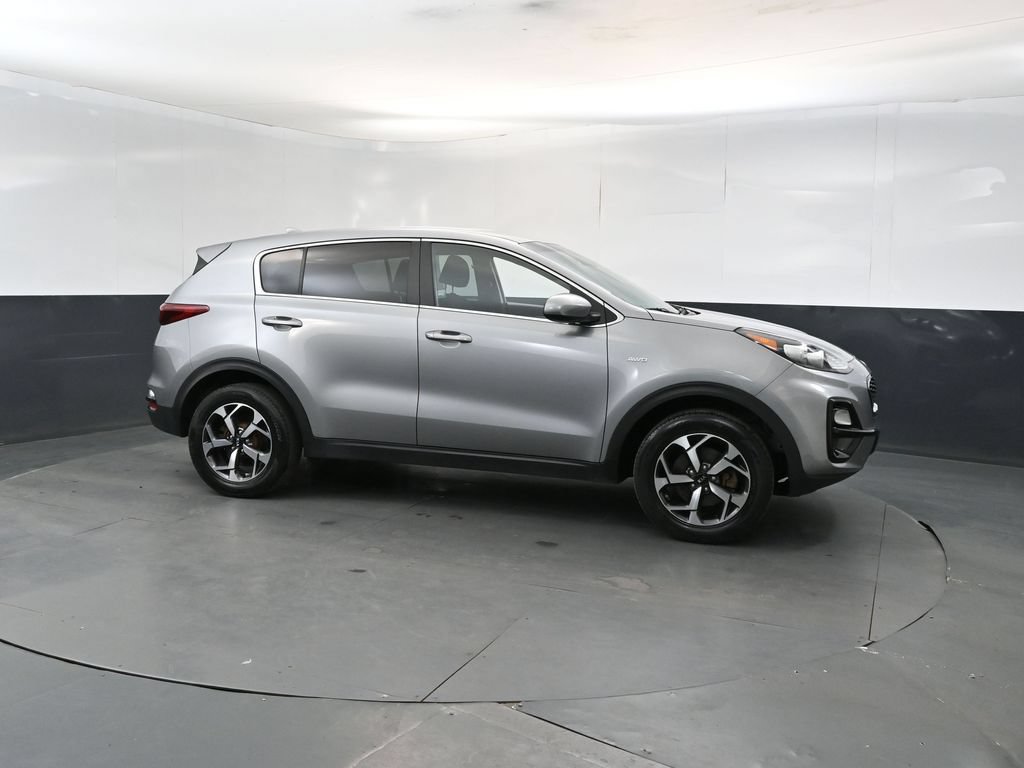 Certified 2022 Kia Sportage LX AWD/4WD image 7
